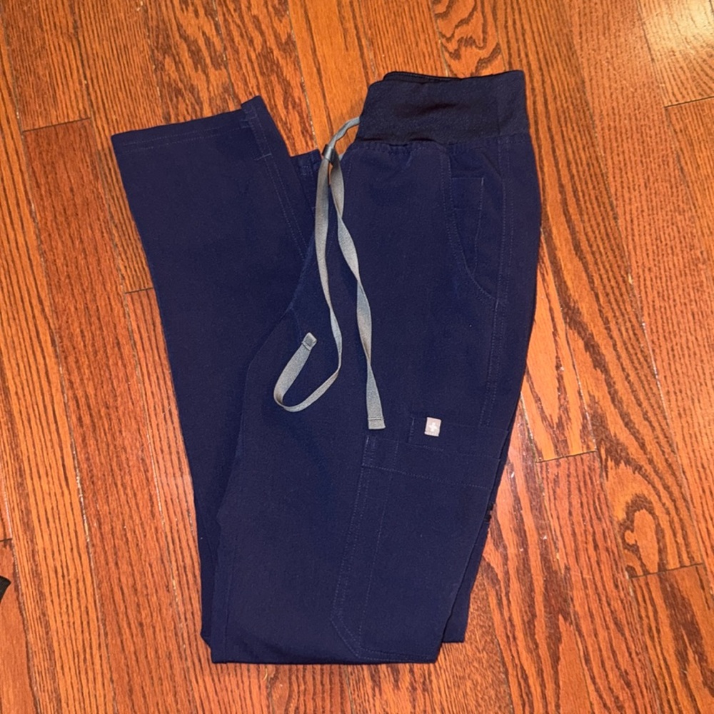 Figs Yola Skinny Scrub Pants 2.0
